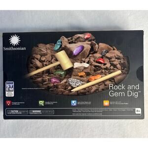 Smithsonian Rock And Gem Dig Kit New In Box